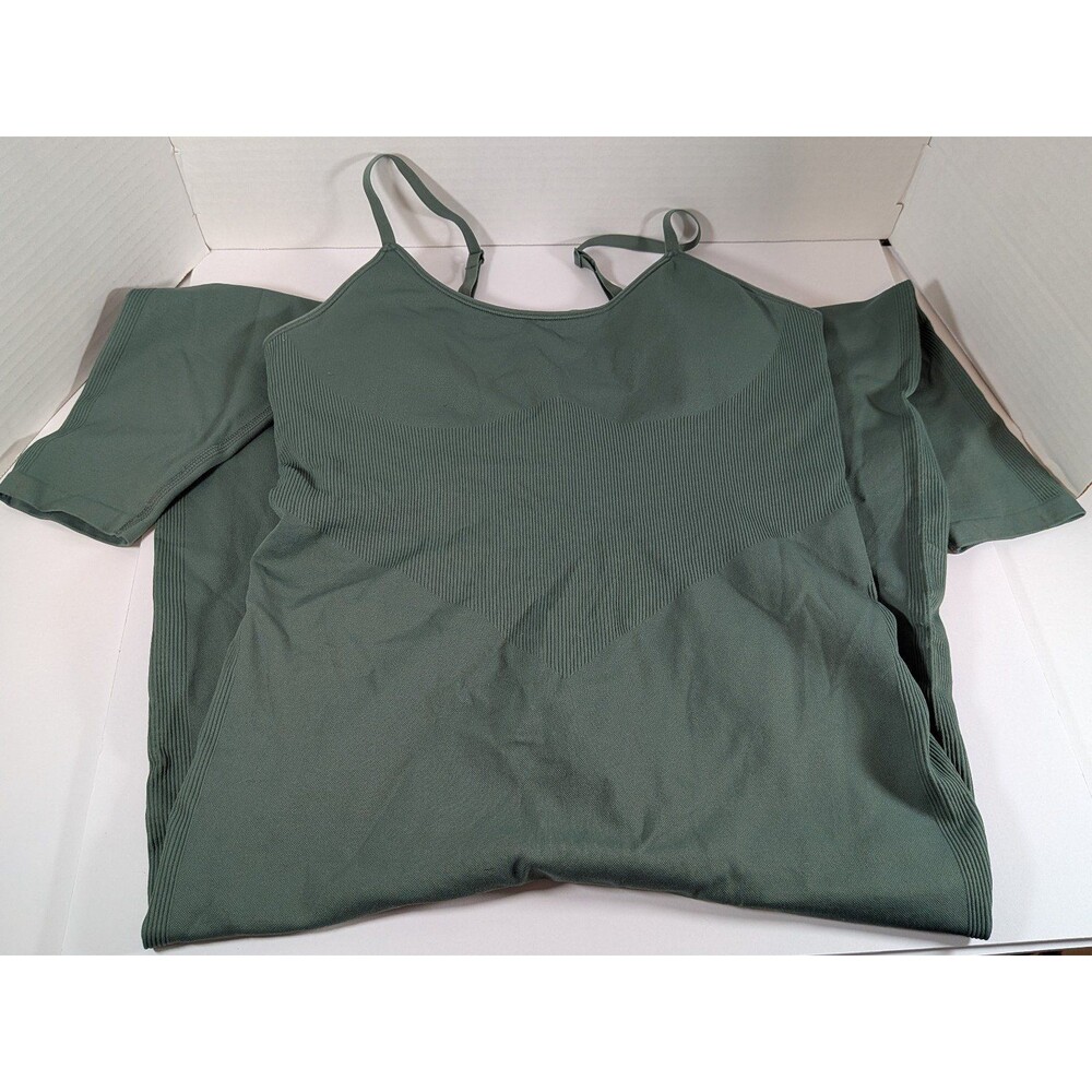 Victoria’s Secret PINK Seamless Workout Onesie/Jumpsuit – Sage Green